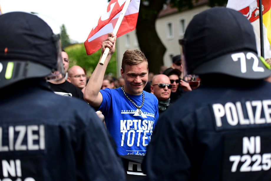Du betrachtest gerade Der Nebenkläger Cedric Scholz