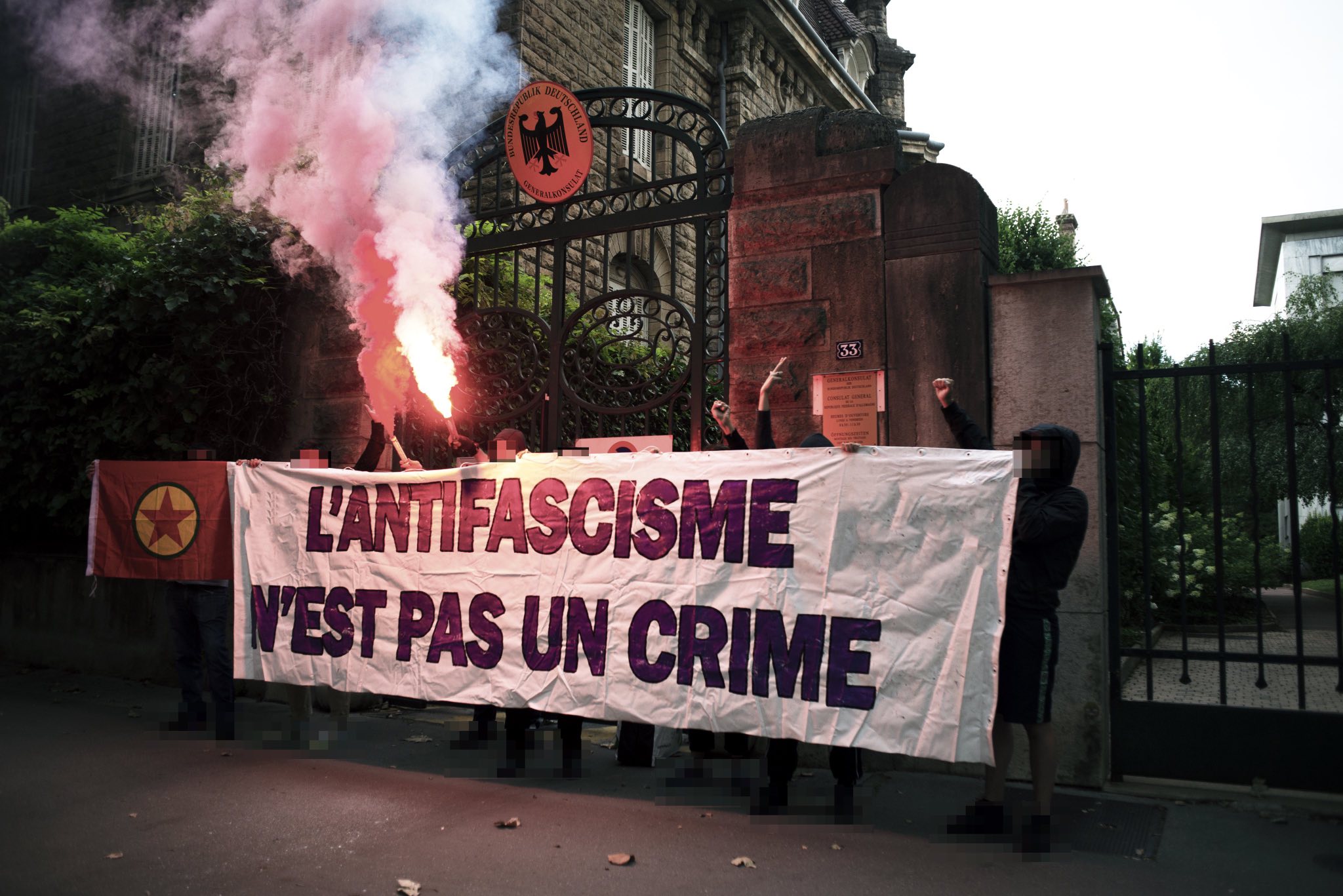 Read more about the article Antifa Lyon: Besuch beim deutschen Konsulat