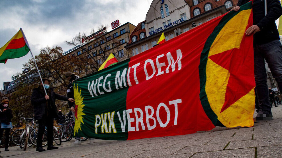 Read more about the article Frankfurter PKK-Prozess: Neue Linie in der Kriminalisierung der kurdischen Bewegung