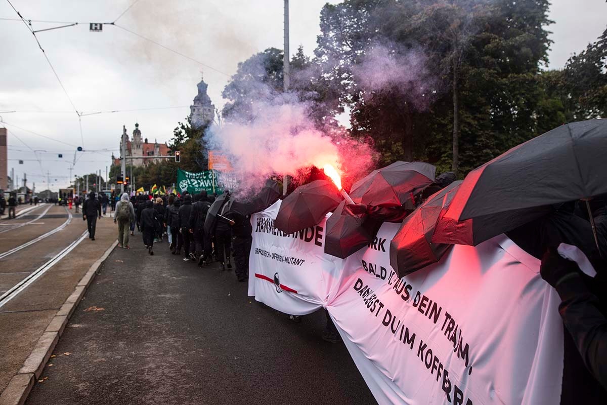 Mehr über den Artikel erfahren Wir sind alle LinX : Statement vor Urteilsverkündung